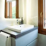 Apartman Center - Comodo Per Stazione E Centro Citta